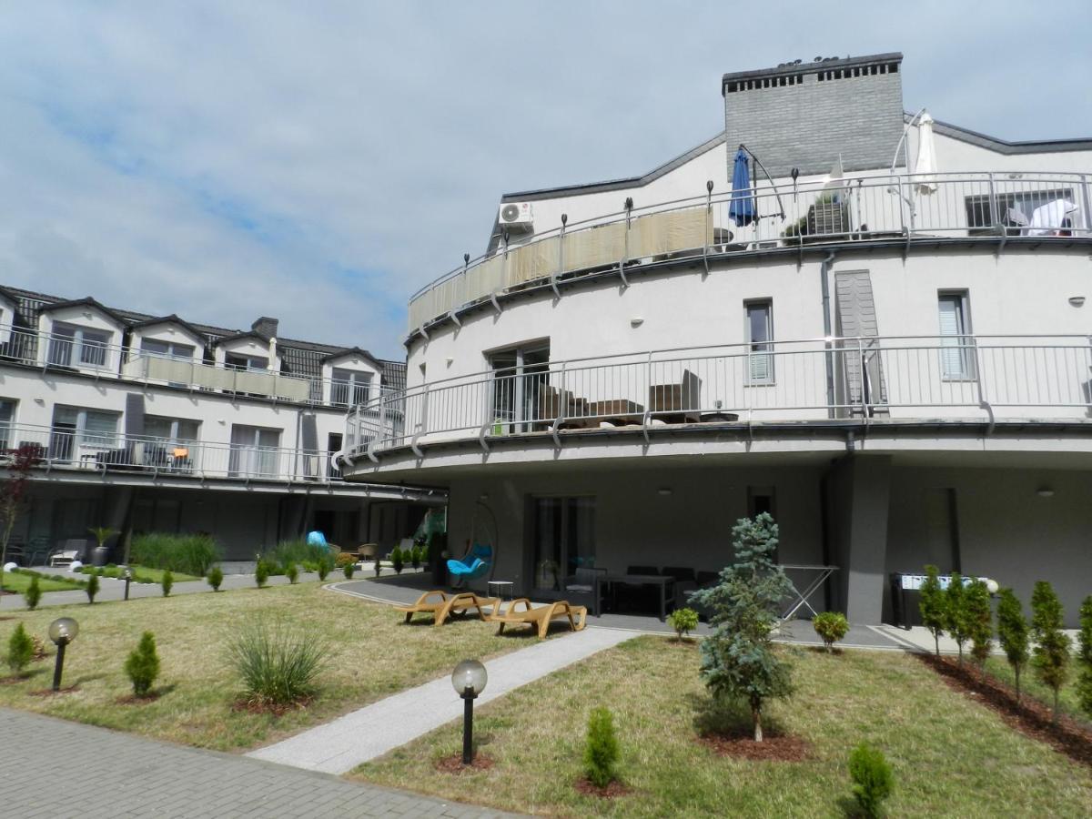 Dajax Apartament Поберово Экстерьер фото